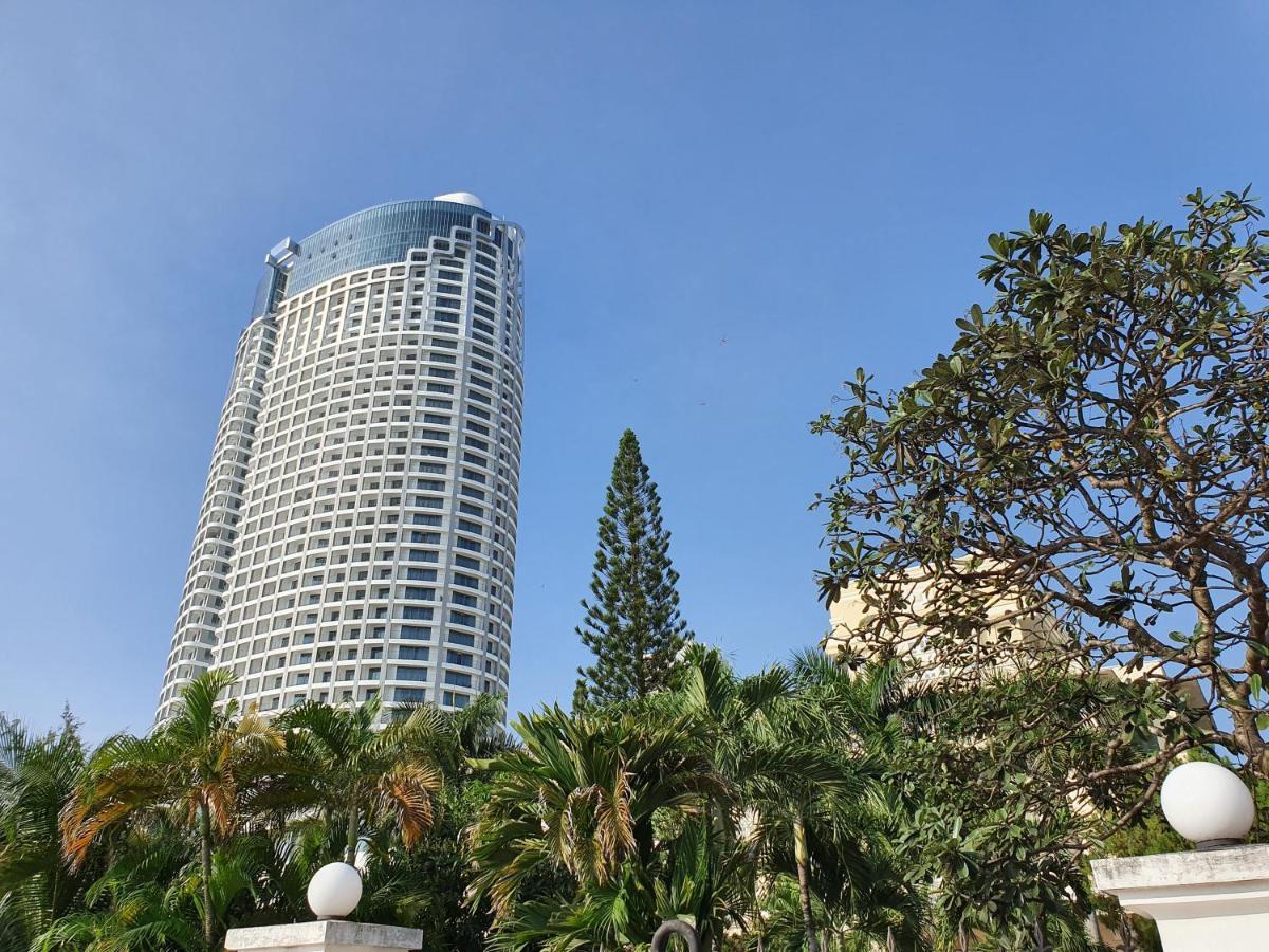 Rollton Ocean View Apartment Nha Trang Buitenkant foto