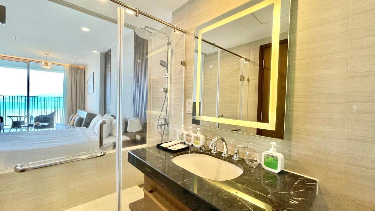 Rollton Ocean View Apartment Nha Trang Buitenkant foto