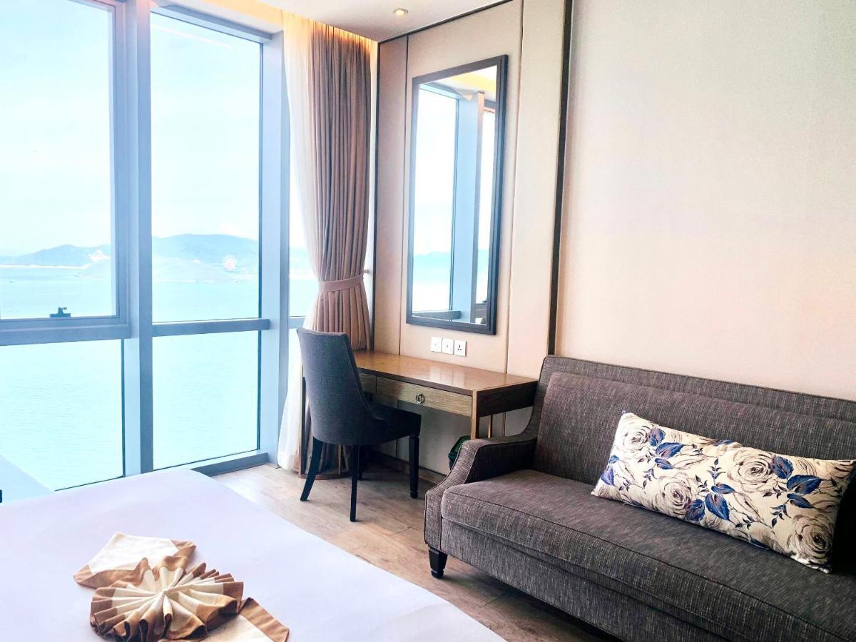 Rollton Ocean View Apartment Nha Trang Buitenkant foto
