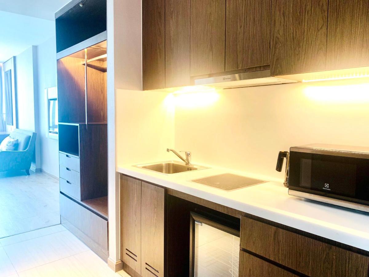 Rollton Ocean View Apartment Nha Trang Buitenkant foto