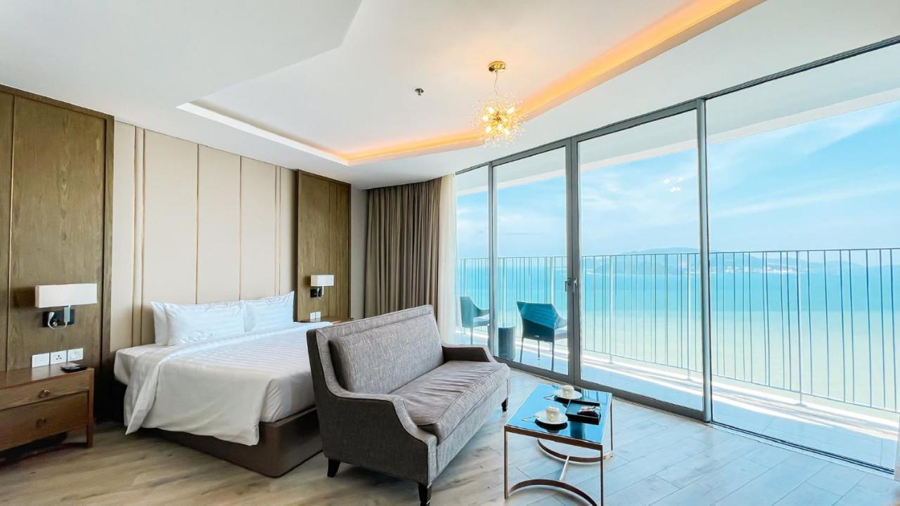 Rollton Ocean View Apartment Nha Trang Buitenkant foto