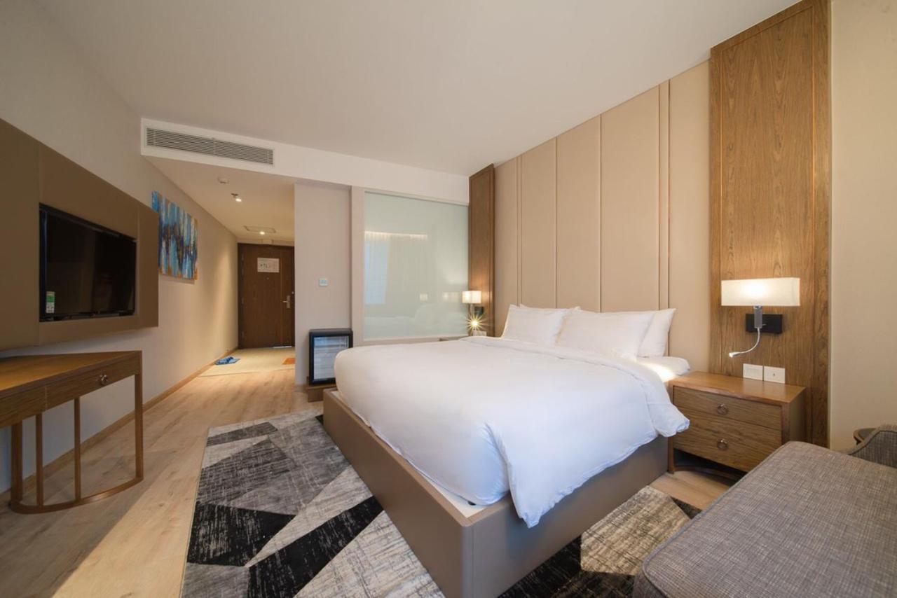 Rollton Ocean View Apartment Nha Trang Buitenkant foto